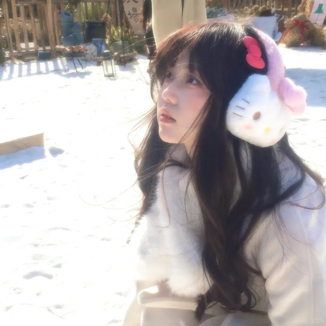 津津井小姐